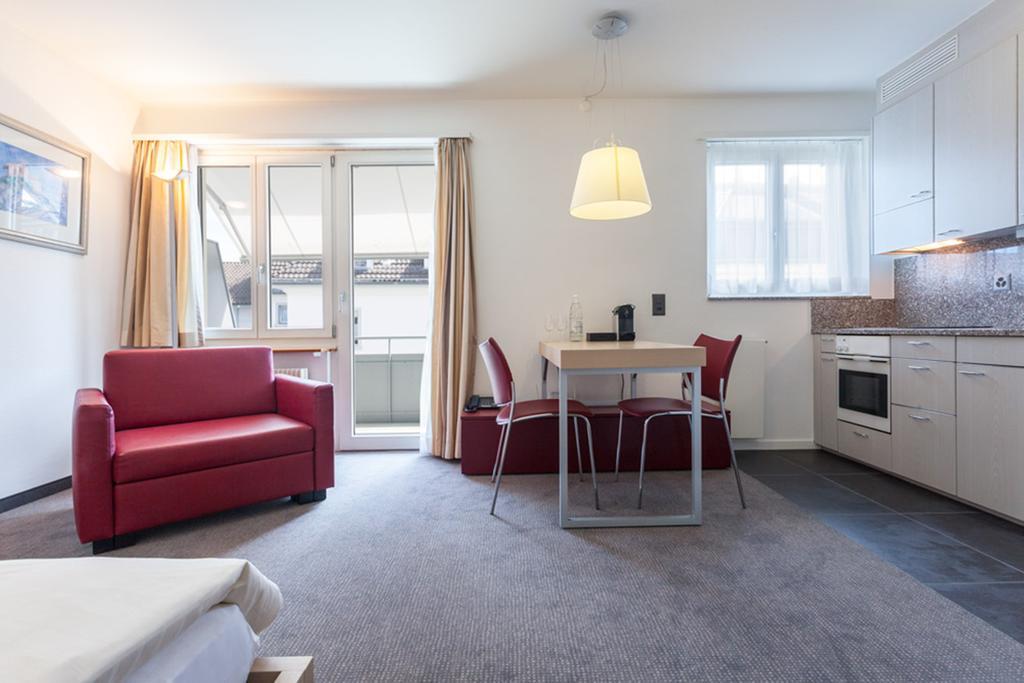 Ema House Serviced Apartments Seefeld Zürich Szoba fotó